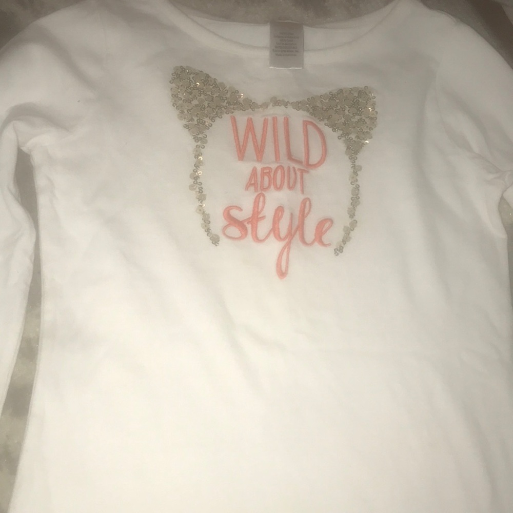 Long Sleeve Tshirt w Gold Sequin Orange Design